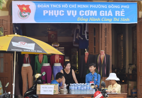 Điểm phục vụ cơm giá rẻ